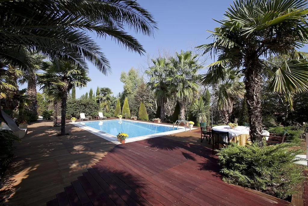 Villa Elena Peraía Grecia